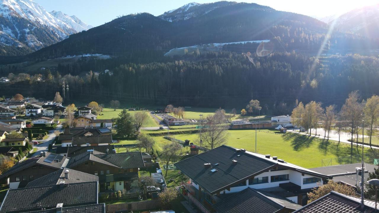 Penthouse Julia Naehe Badesee Mit Infrarotsauna -Zell Am See Kaprun นีเดิร์นซิลล์ ภายนอก รูปภาพ